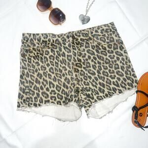 Judy Blue Leopard Print Denim Shorts Raw Hem Boutique Western Size Large
